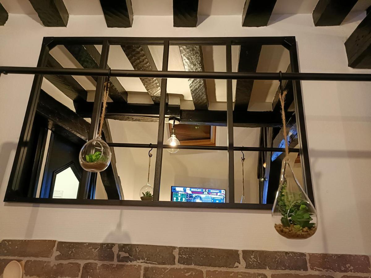 Appartamento Le Coeur Du Centre Historique Refait A Neuf Honfleur Esterno foto